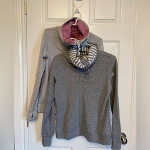 2 Lululemon In A Cinch Sweaters Sweatshirts Reversible size 6 8